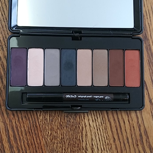 RARE VINTAGE KAT VON D TRUE ROMANCE LADYBIRD EY - Picture 3 of 4